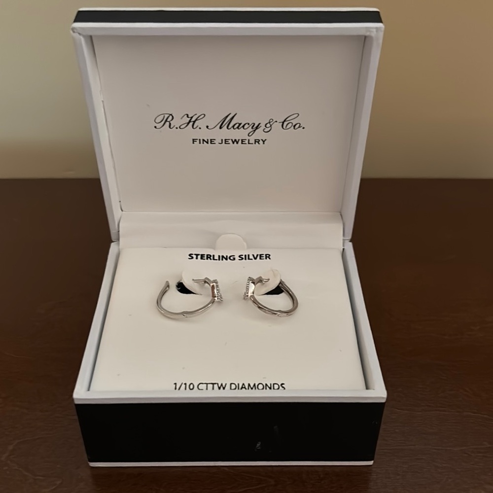 Sterling Silver Diamond Hoop heart Earrings ❤️ - Picture 2 of 6